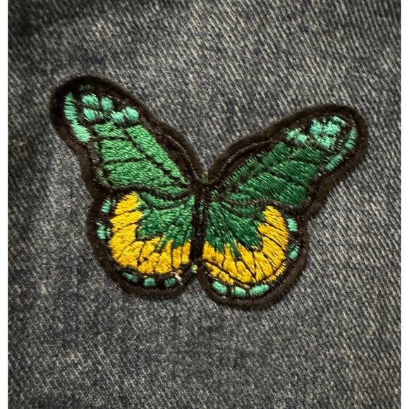 Cider Butterfly Patches Jeans
XS - Picture 7 of 9